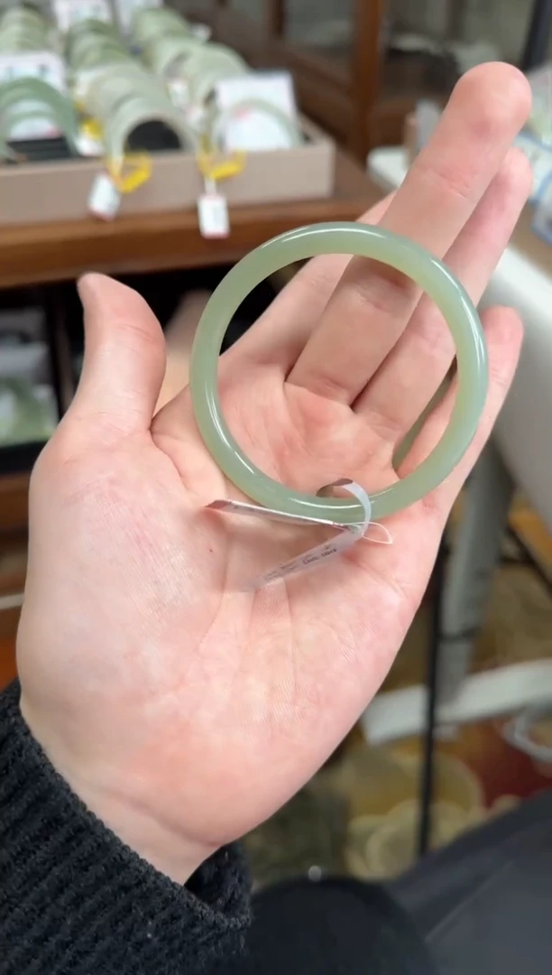 未镶嵌手镯和田玉52