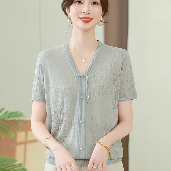 中年妈妈夏装针织打底衫2025新款女士洋气上衣t恤小衫中老年女装