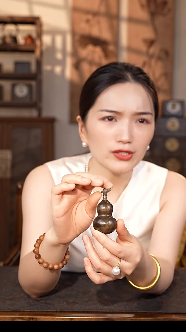 乌木类家具金丝楠阴沉木葫芦