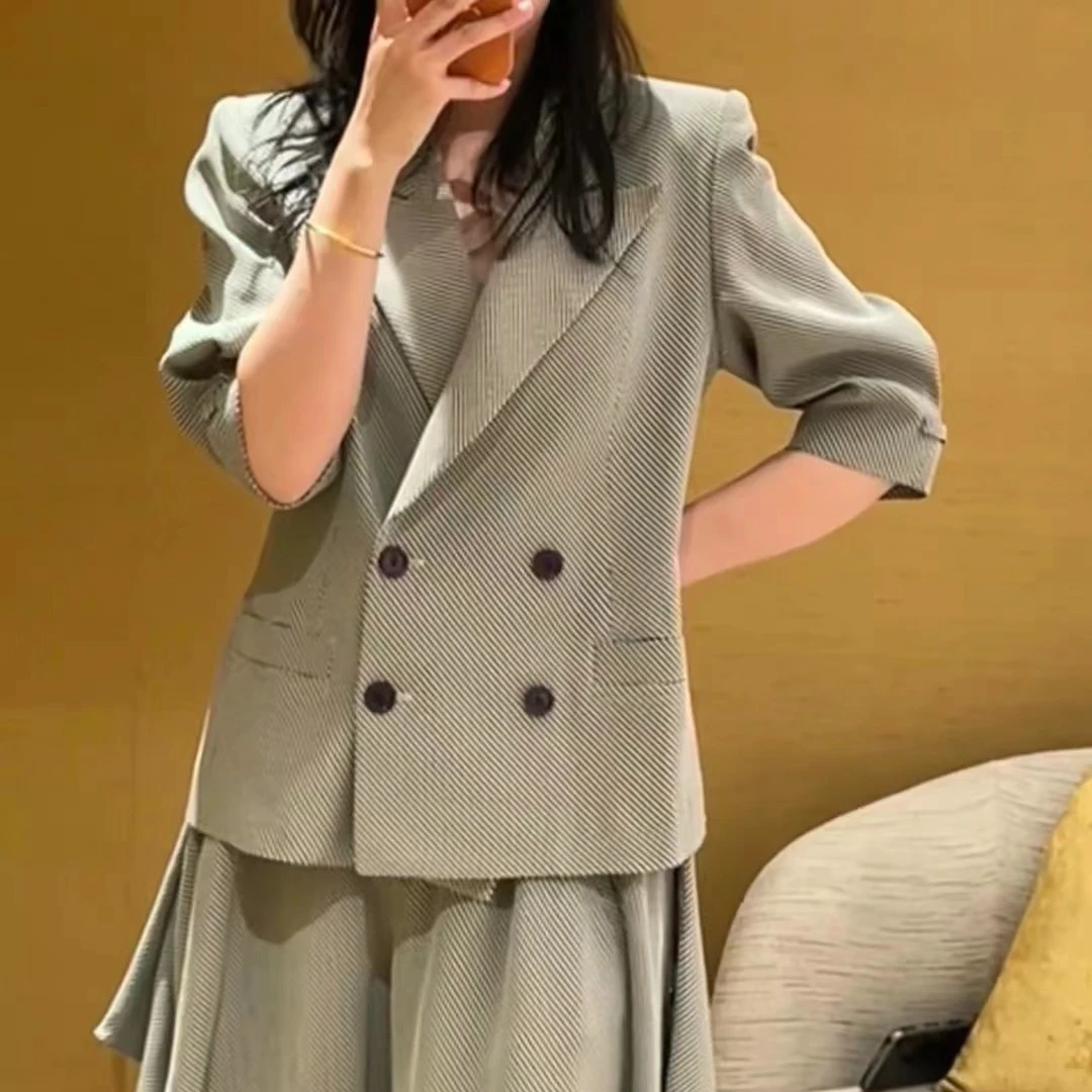 99新 LouisVuitton/路易威登 36码灰白色翻领中袖西装外套