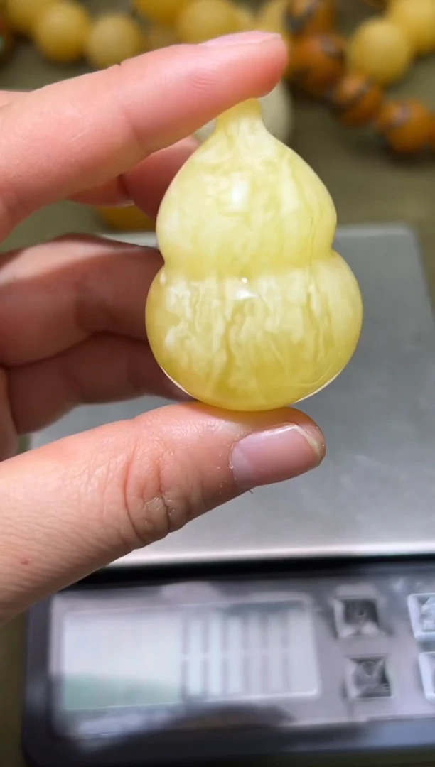 裸石琥珀未镶嵌琥珀蜜蜡吊坠