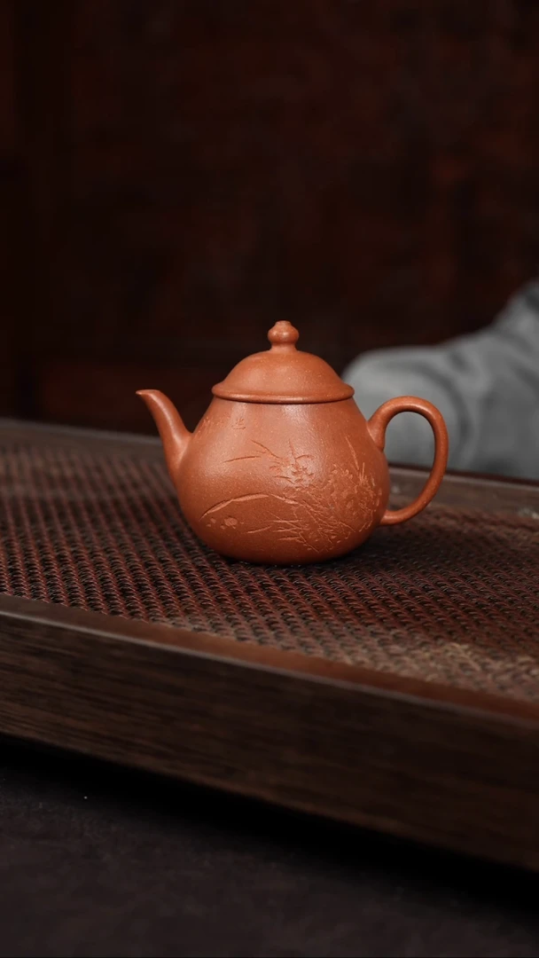 【闪购商品】紫砂茶壶五彩泥刻绘秋水