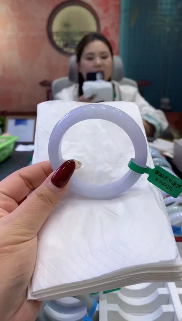 【闪购商品】翡翠手镯未镶嵌多人0008364