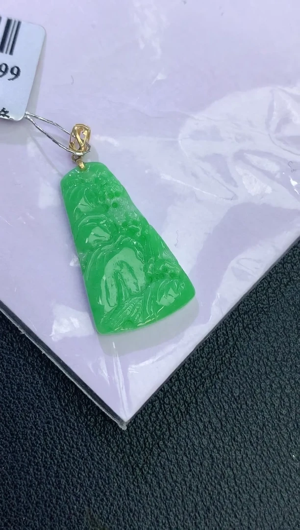 颈饰18K金镶嵌翡翠赠礼盒证书 麦麦