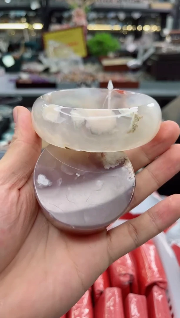 【闪购商品】石英质玉手镯未镶嵌64圈口（赠品镯心）3918265