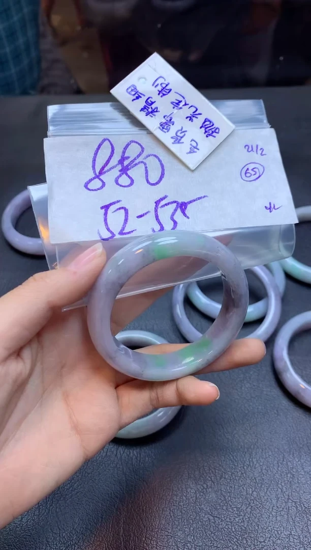 【闪购商品】定制翡翠未镶嵌手镯毛货需精细抛光+多人+880元