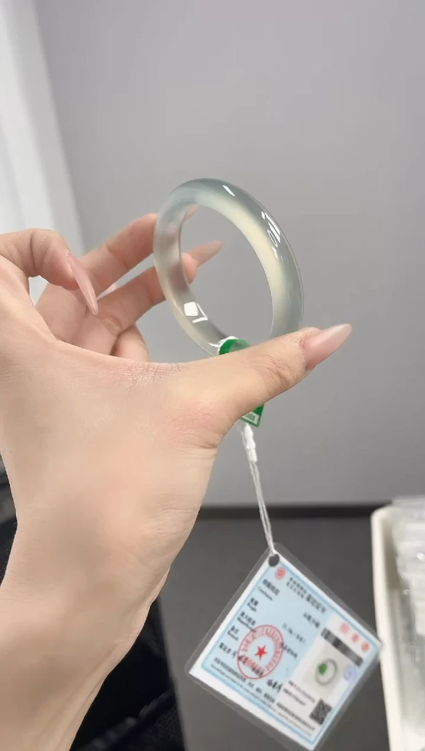 【闪购商品】玛瑙/玉髓手镯未镶嵌54-55圈口