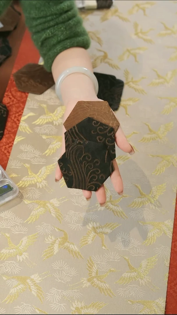 海浪纹杯垫3片············