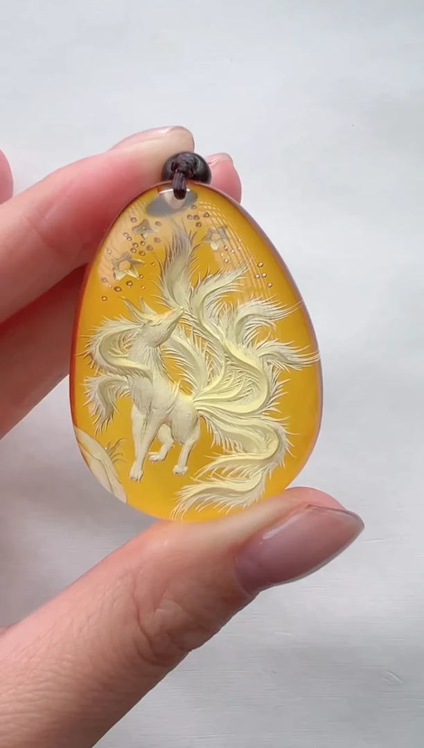 琥珀颈饰未镶嵌吊坠