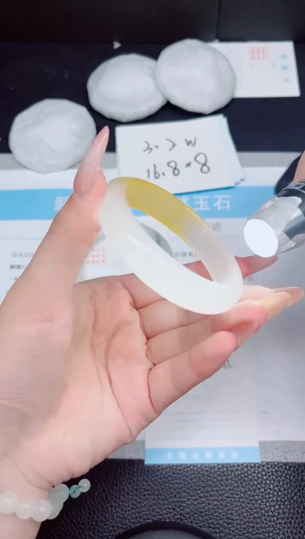 石英质玉手镯未镶嵌254-58.5