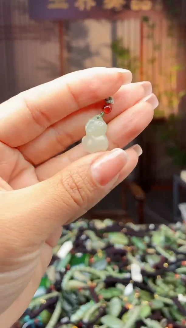 颈饰未镶嵌和田玉多样性发货拍一发一