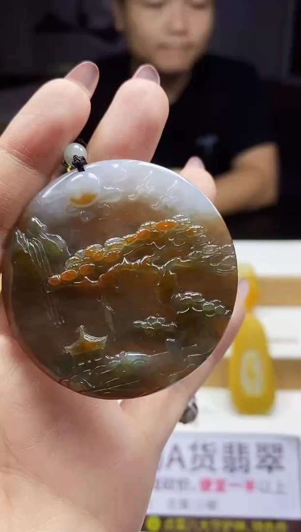 翡翠未镶嵌颈饰翡翠A货