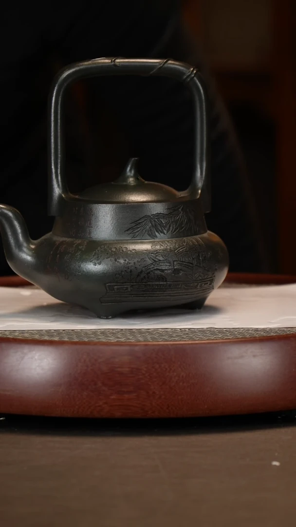 【闪购商品】紫砂茶壶绿泥北瓜提梁400c