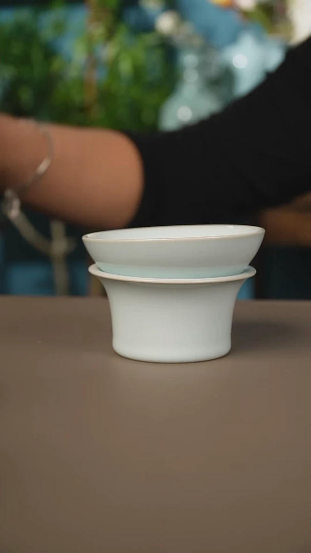 奎奎月白茶漏加杯
