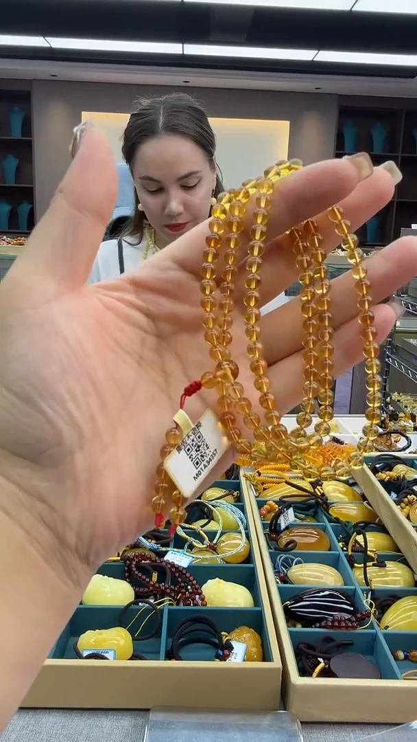 手链琥珀未镶嵌53秒拍号 假一罚三