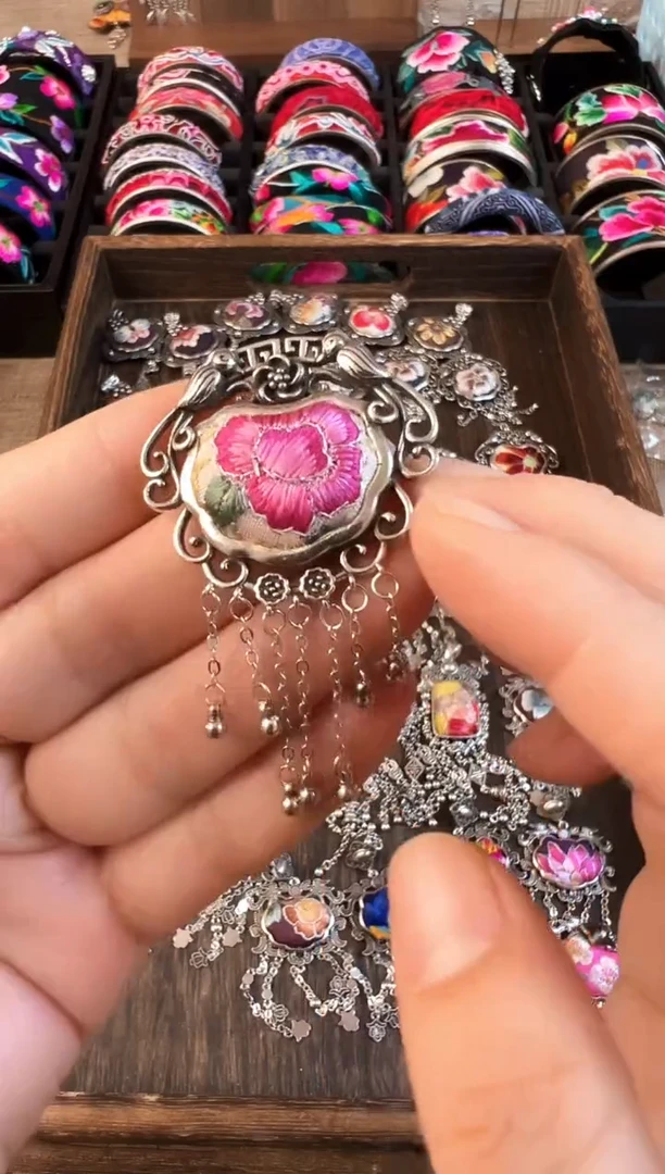 织绣艺枝独绣老绣饰品58