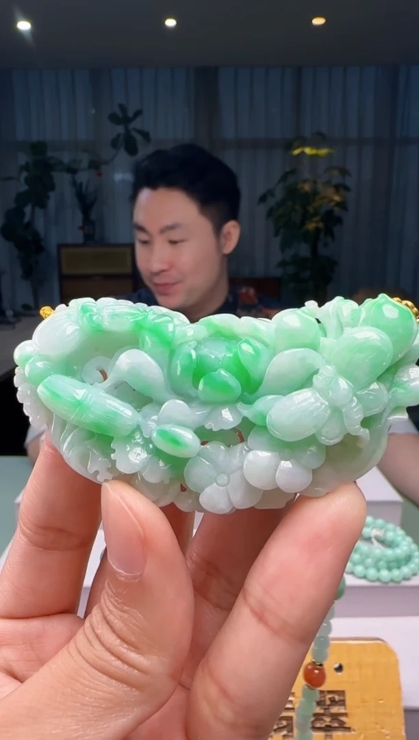 吊坠(赠链)未镶嵌翡翠XM@@960Q7J05511