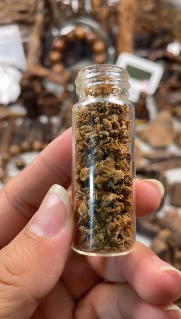 沉香沉香碎屑 沉香  越南芽庄