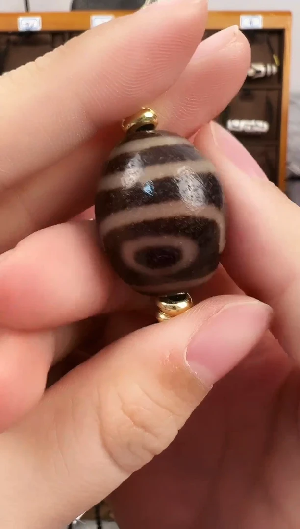 玛瑙/玉髓（覆膜）颈饰合金102（微瑕）