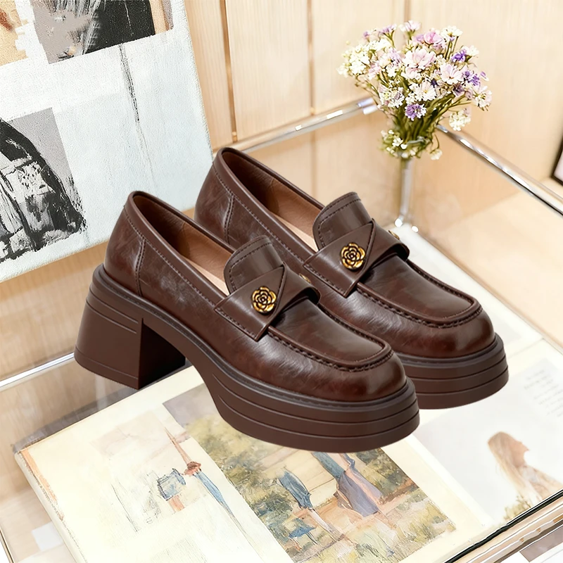 新款春秋厚底增高鞋复古潮流小皮鞋舒适百搭潮人必备