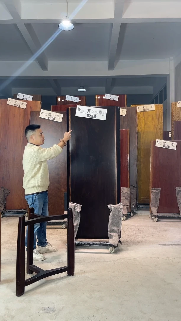 木（非红木类）547刚果黑檀180*74*75*8.3