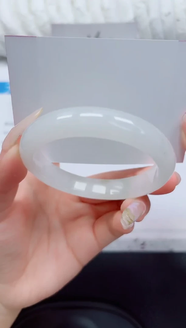 未镶嵌手镯石英质玉27-56/57