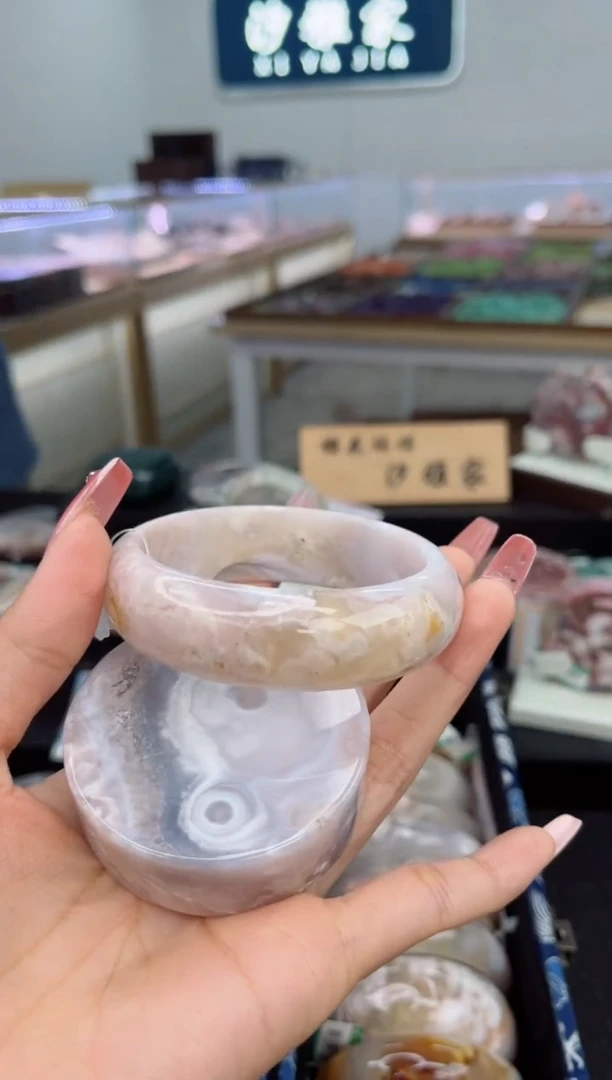 石英质玉手镯未镶嵌59圈口（赠品镯心）1646590