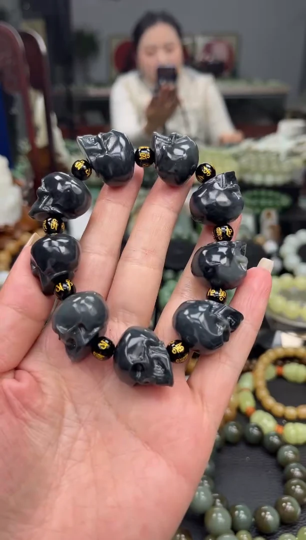 【闪购商品】和田玉手串未镶嵌聚墨青花手串