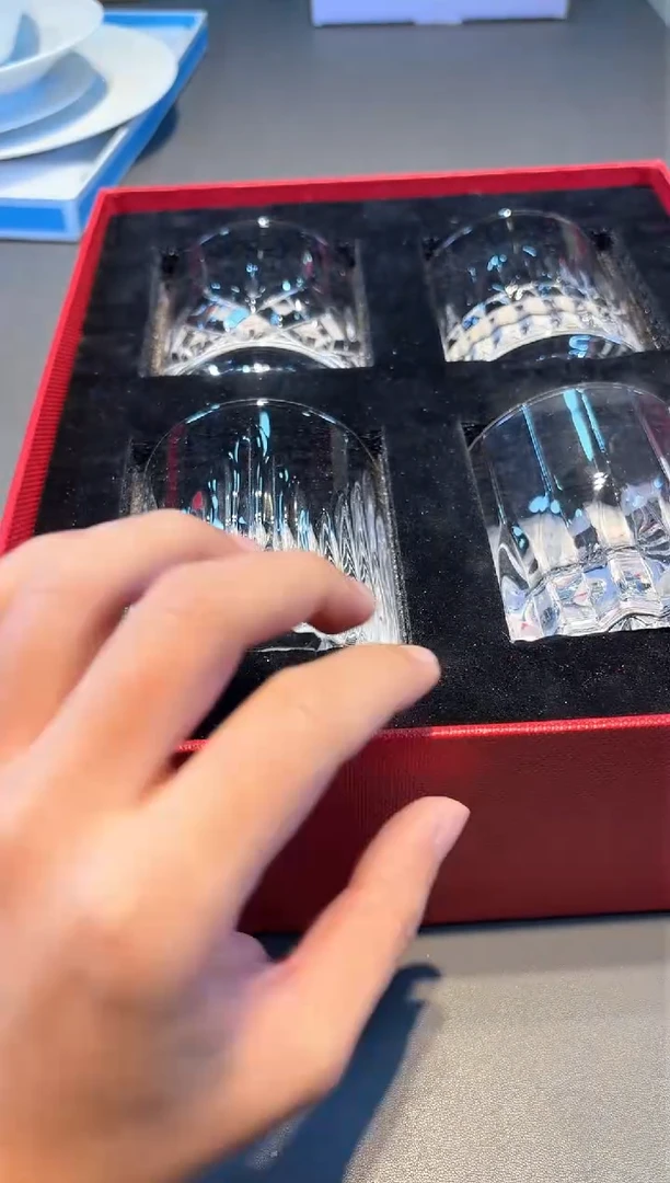 【闪购商品】瓷片新号开播啦全场福利保正保真