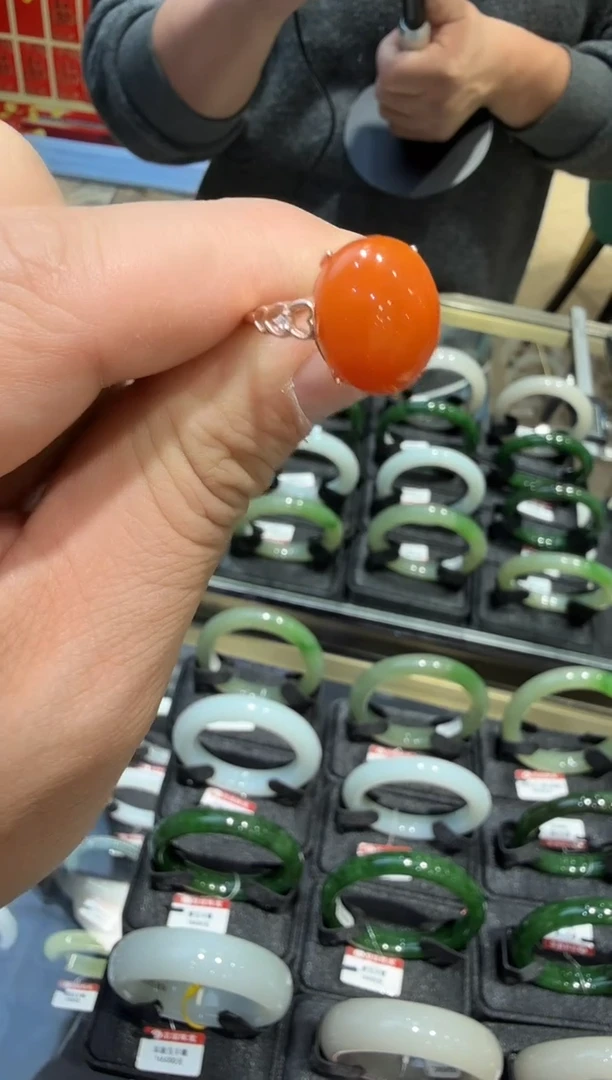 银S925镶嵌南红玛瑙戒指多样性发一