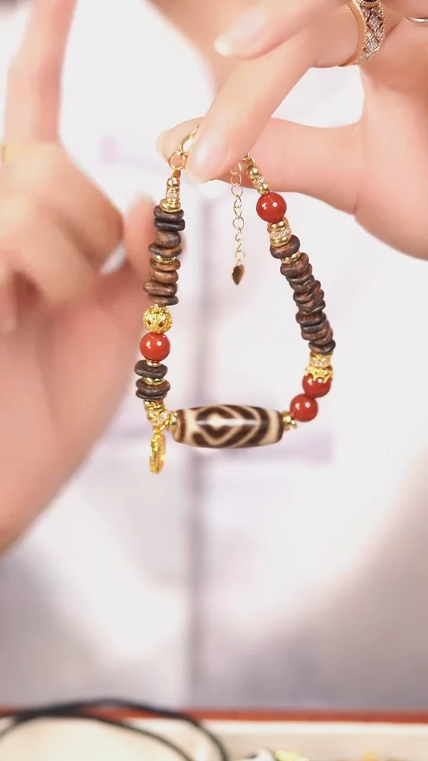 玛瑙/玉髓（覆膜）颈饰未镶嵌传世珠宝-多样性发其一