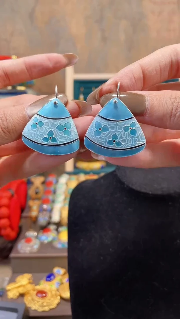 【闪购商品】非遗景泰蓝银胎耳钉天蓝
