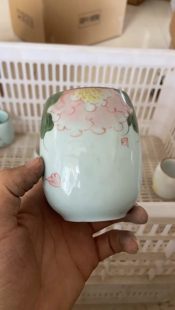 无运费险有瑕疵的摄影的产品有使用过的痕迹有点脏介意勿拍