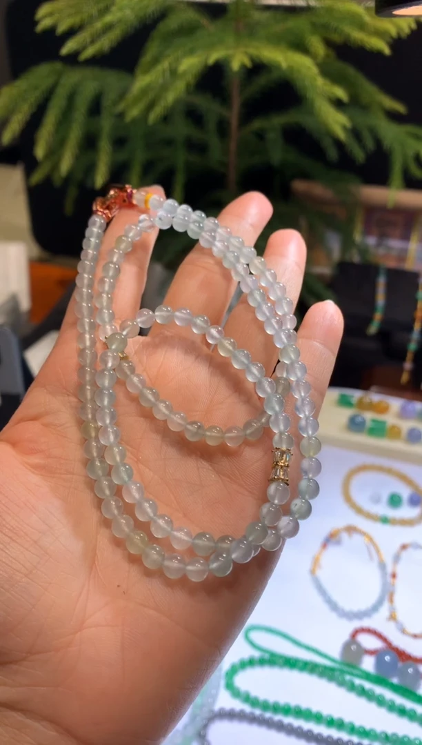 【闪购商品】定制翡翠未镶嵌5卡珠链