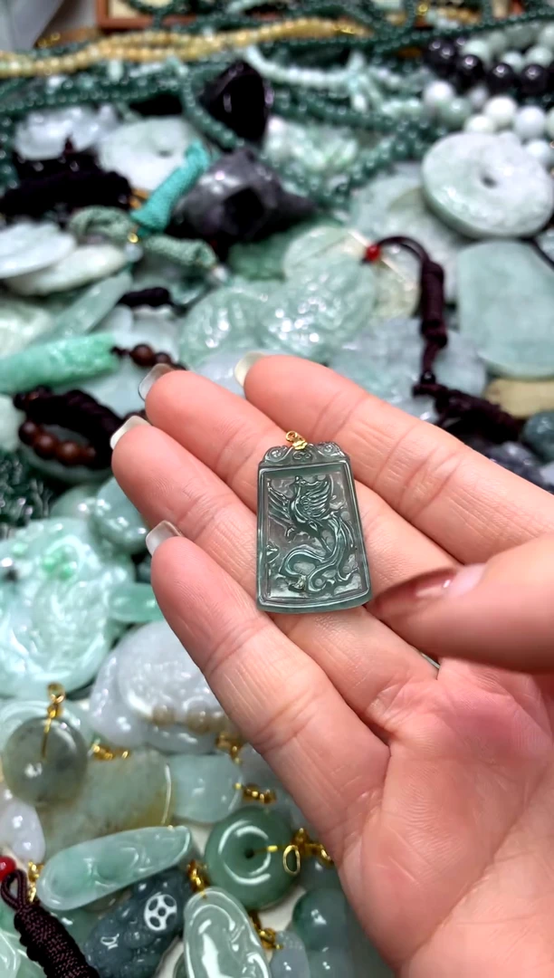 颈饰未镶嵌翡翠1