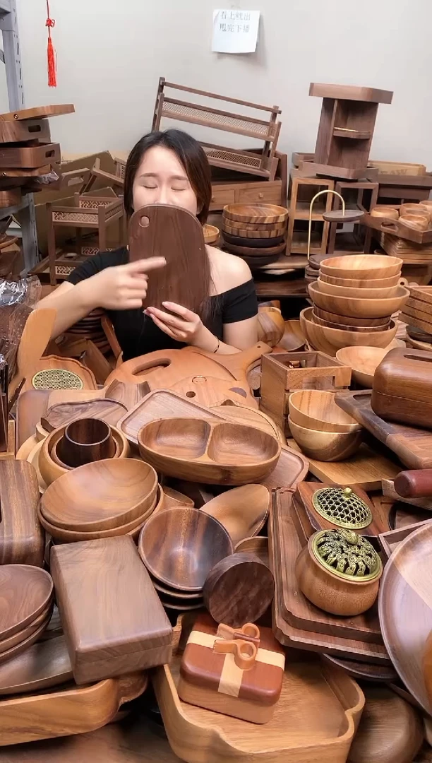 北美黑胡桃木鹅卵形菜板22*15*2cm