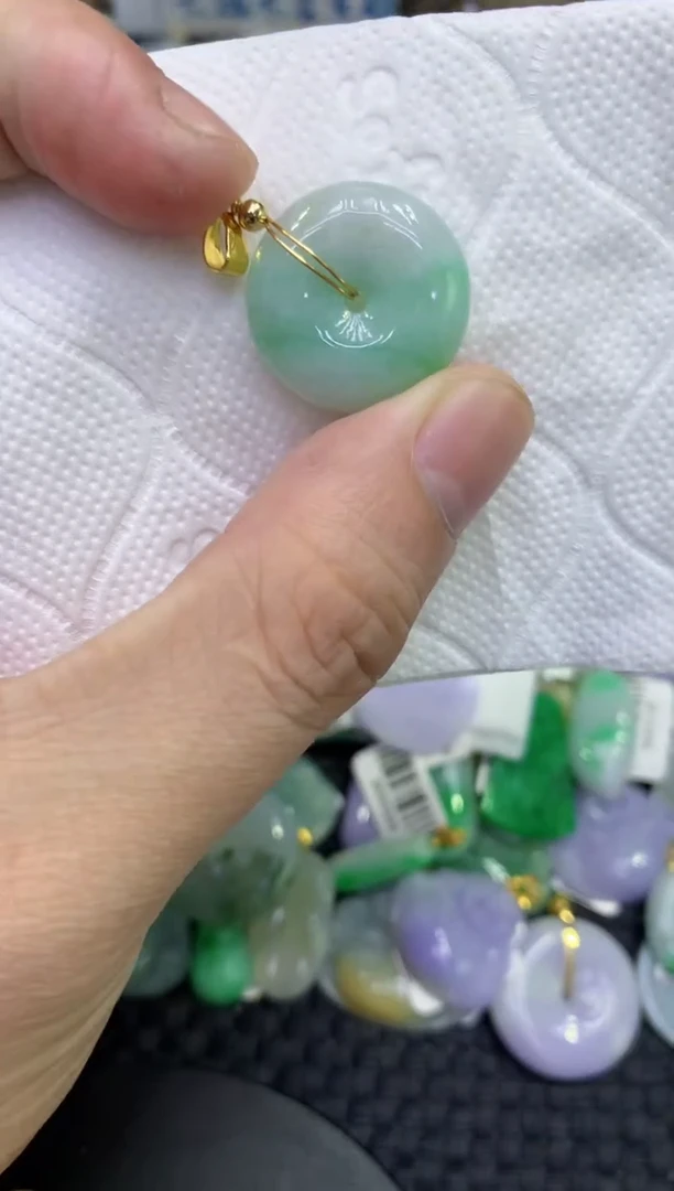 颈饰未镶嵌翡翠天然缅甸A货翡翠