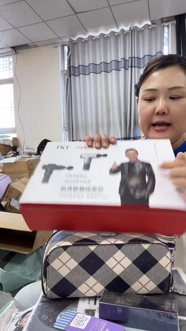 牦牛剖层皮革琪老板女包1号店超好看发图片款