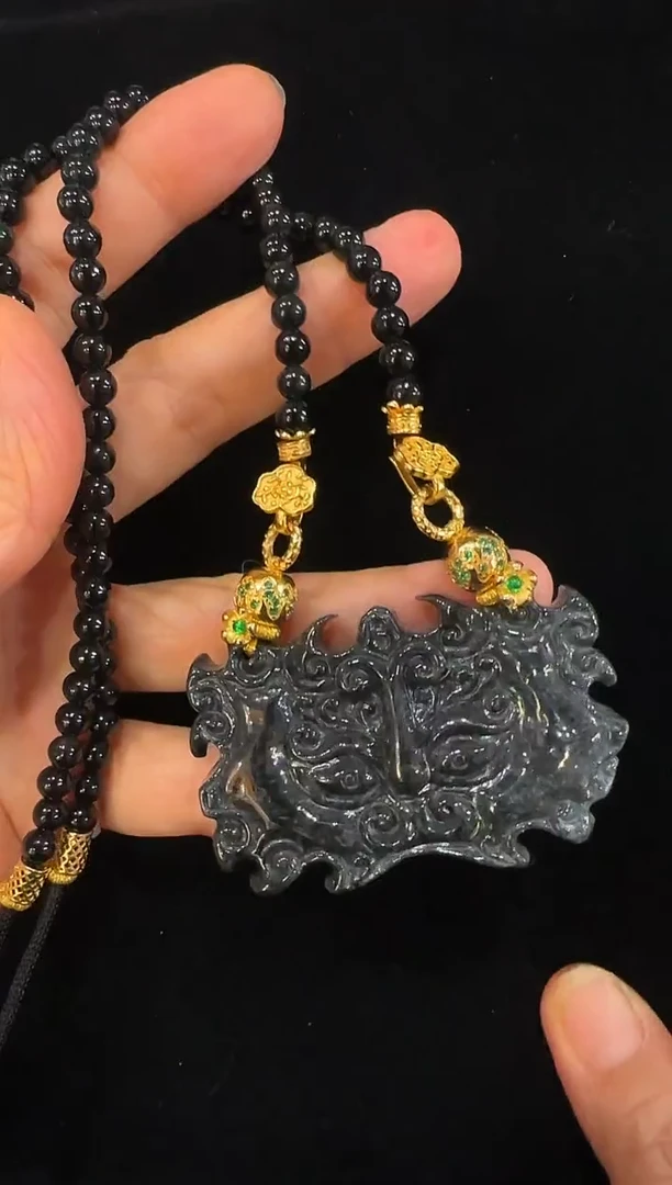 颈饰未镶嵌翡翠国风