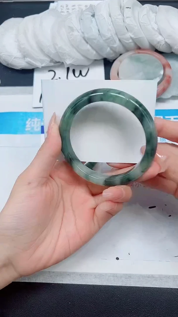 【闪购商品】石英质玉手镯未镶嵌A160-64/65