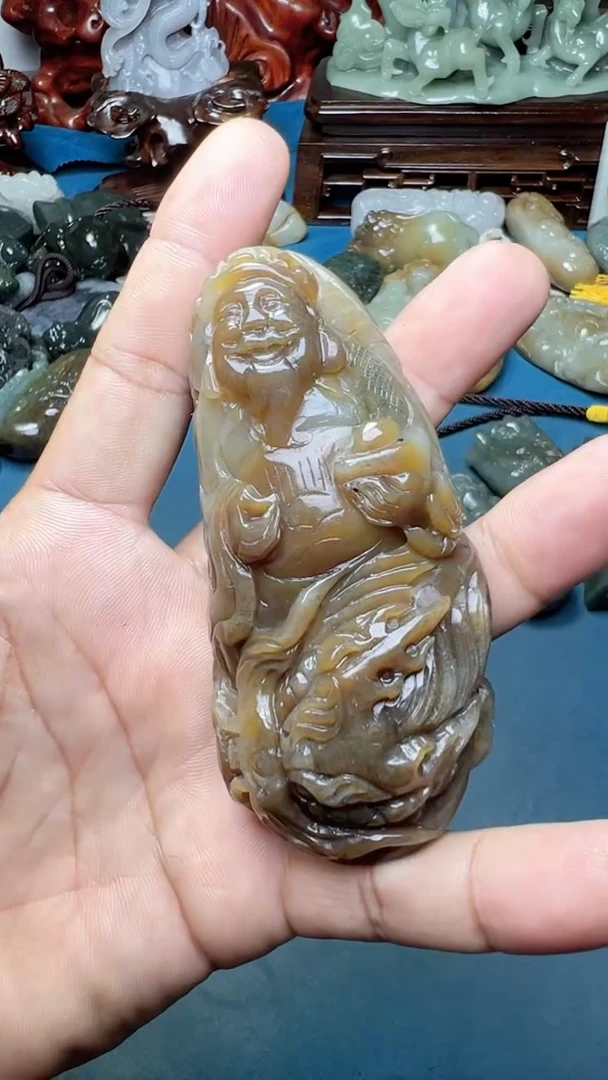 未镶嵌和田玉把件-