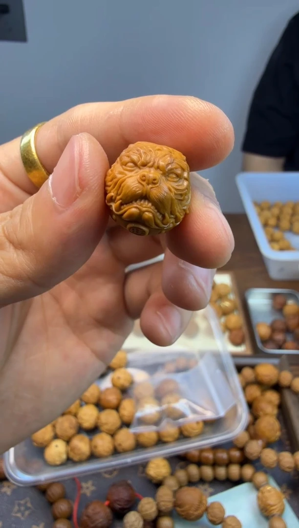吊坠猴头核桃新款 狗王  素