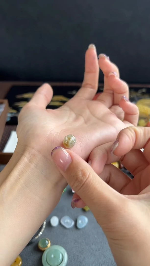 吊坠(不含链)未镶嵌翡翠522买断
