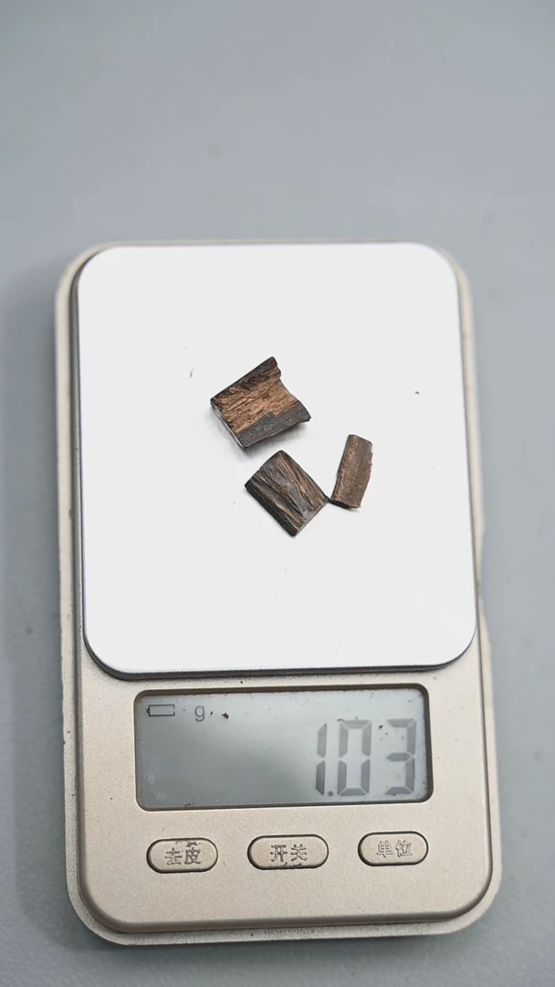 手把件沉香柬埔寨沉水小料