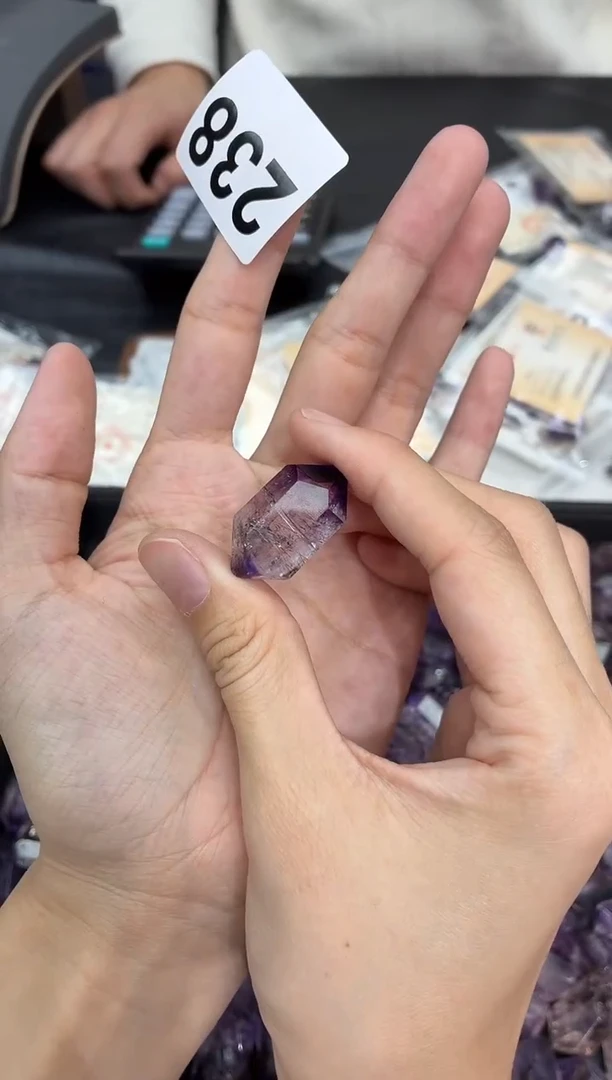 未镶嵌珠宝半成品水晶紫超七原石 238