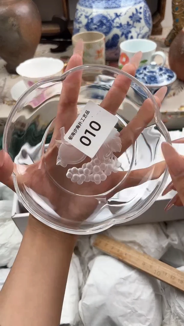瓷片爱****子E         010