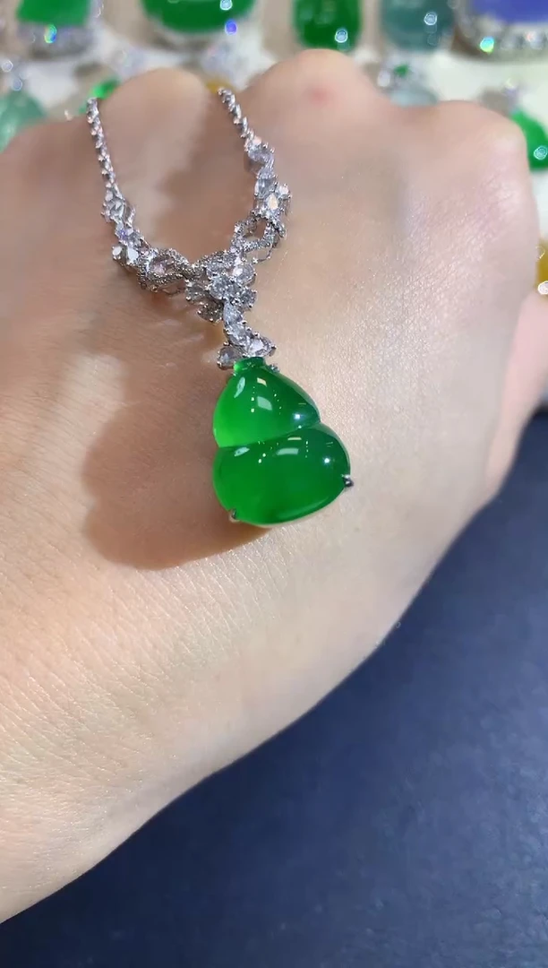 套链18K金镶嵌翡翠c****iD12