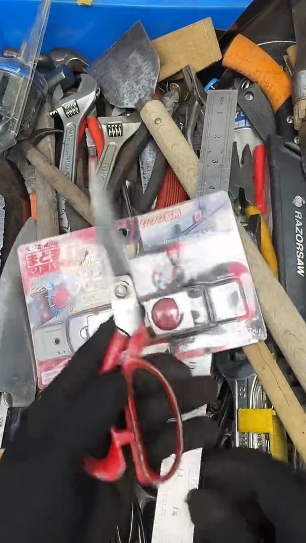 梧**阳五金工具钳子剪子等10