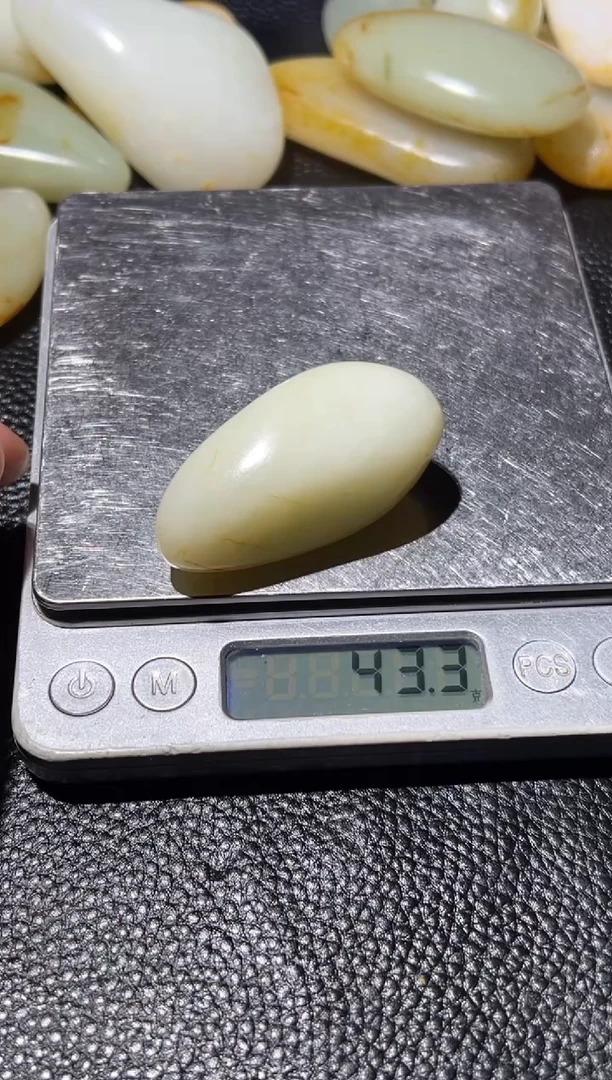 未镶嵌和田玉珠宝半成品63