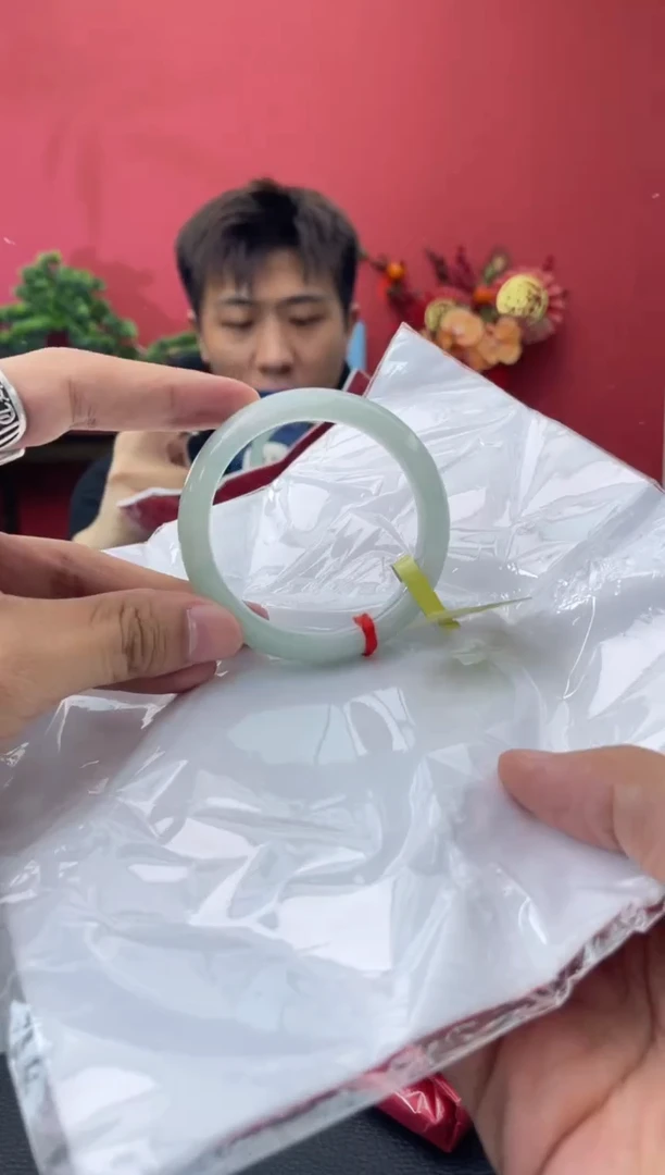 未镶嵌手镯翡翠11